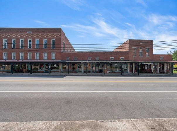 131 N Main Street, Smiths Grove, KY 42171