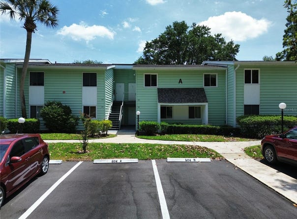 606 MIDWAY DRIVE, OCALA, FL 34472