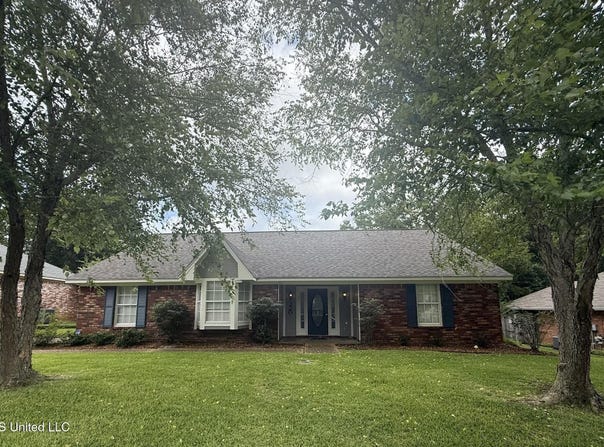 220 Cobblestone Drive, Madison, MS 39110