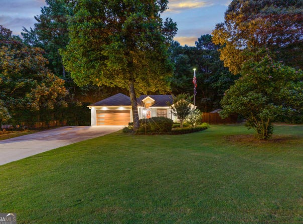 10 Cherub, Sharpsburg, GA 30277