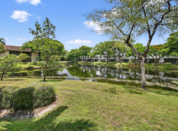 3007 Carambola Circle S, Coconut Creek, FL 33066