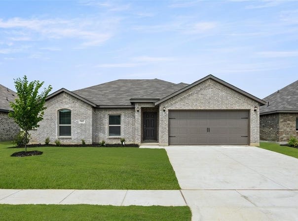 2612 Streamside, Burleson, TX 76028