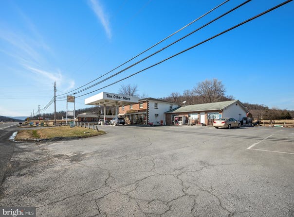 2740 NORTHWESTERN PIKE, WINCHESTER, VA 22603