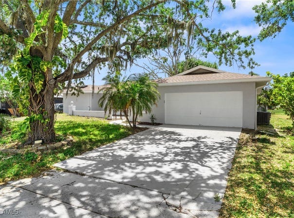 22457 Oceanside Avenue, Port Charlotte, FL 33952