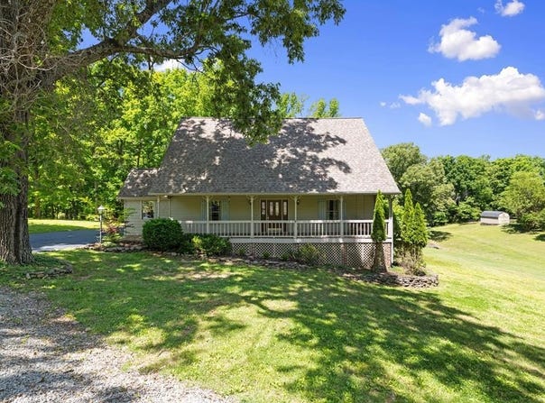 180 OTTER LAKE LOOP, Hanson, KY 42413