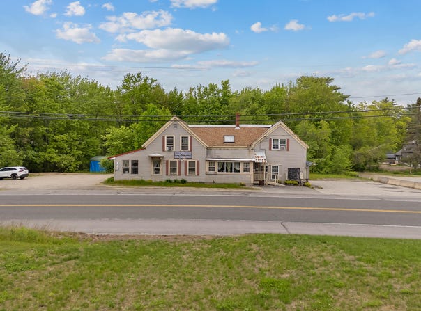 221 Main Street, Waterboro, ME 04030