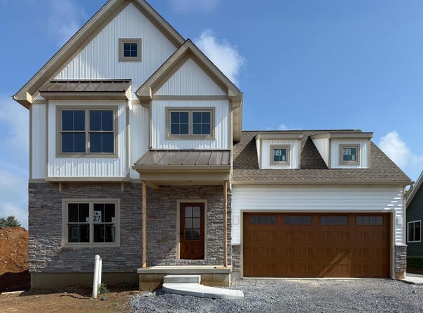 218 PARKSIDE PLACE, LANCASTER, PA 17602