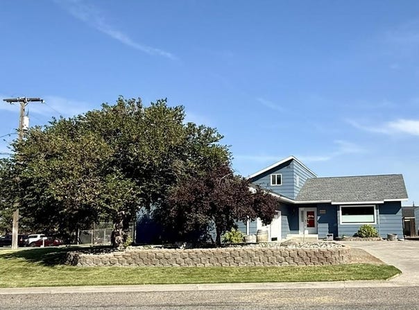 3611 S BENTON PL, Kennewick, WA 99337-5151