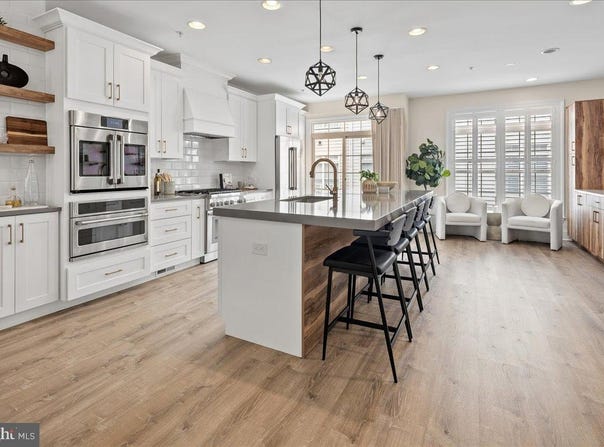 455 N GEORGE MASON Drive, ARLINGTON, VA 22203