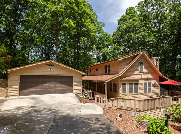 14 Summit, Blairsville, GA 30512