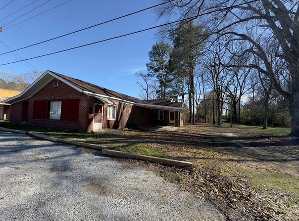 232 E Calhoun St, BRUCE, MS 38915
