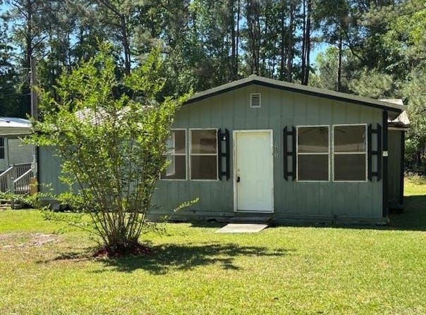 1215 Harlem Dr, Cairo, GA 39828