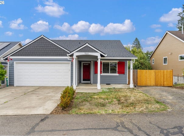 966 4TH Ave, Vernonia, OR 97064