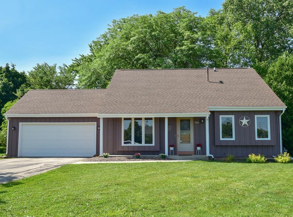 5021 W Rawson Ave, Franklin, WI 53132