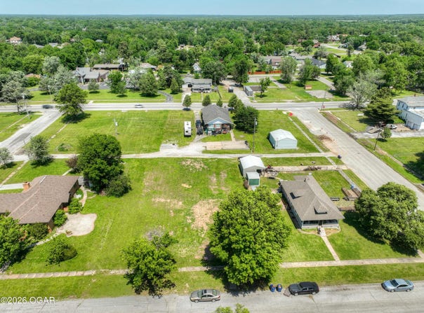 436 E 13th Lots 9&10, Baxter Springs, KS 66713