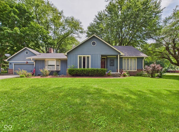 1917 Winding Way, Anderson, IN 46011