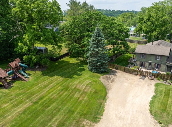 103 Fourth, GALENA, IL 61036