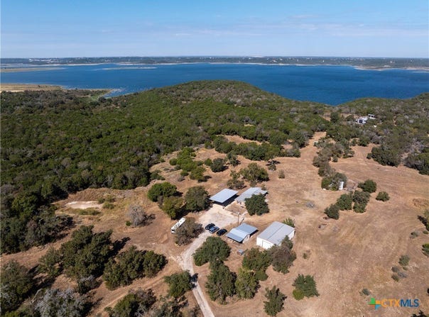 8520 Brewer Lane, Salado, TX 76571