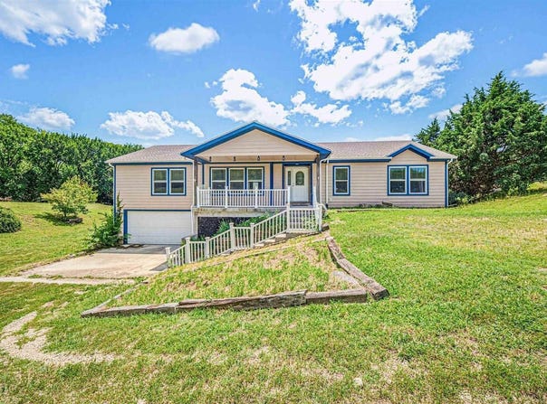 10824 Moske Circle, Milford, KS 66514