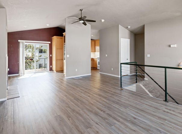 438 NW 19th Street, Redmond, OR 97756