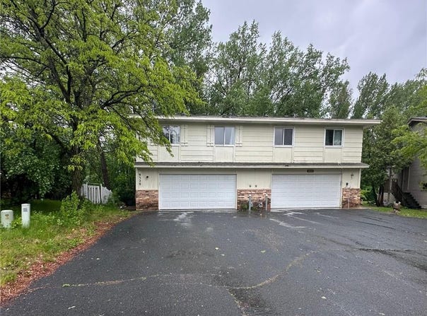 9329 Bass Creek Circle N, New Hope, MN 55428