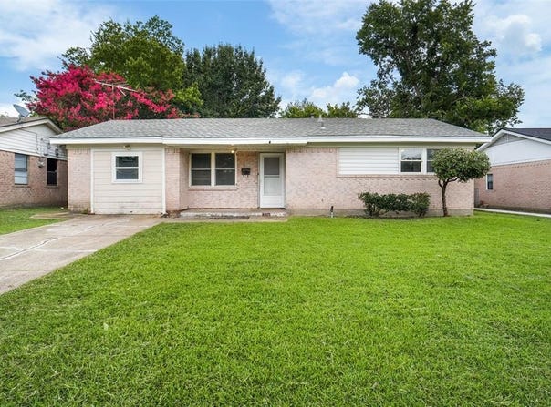 1330 Eastern Heights Drive, Mesquite, TX 75149