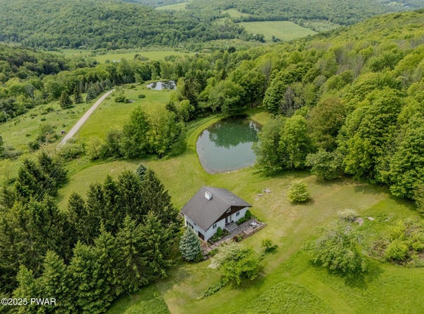 113 Jacobs Ladder Road, Starrucca, PA 18462