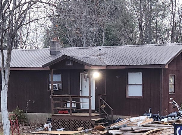 9550 Goodview Rd, Goodview, VA 24095