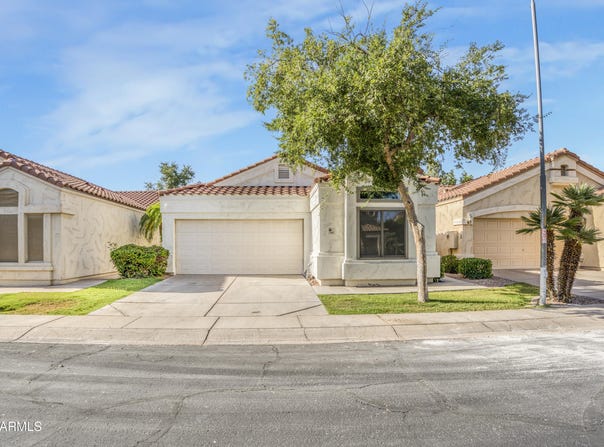 3440 E SOUTHERN Avenue, Mesa, AZ 85204