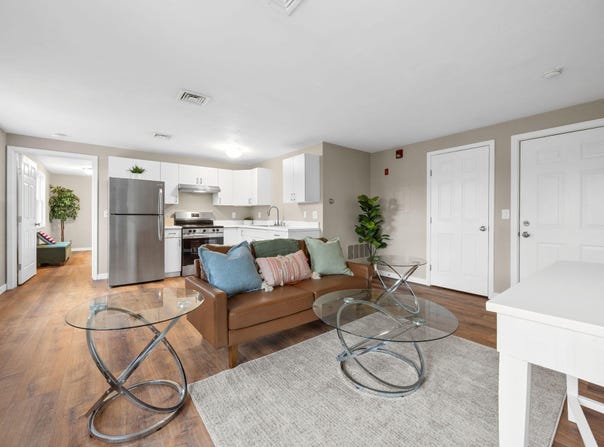 425 Main Street, Chatham, MA 02633