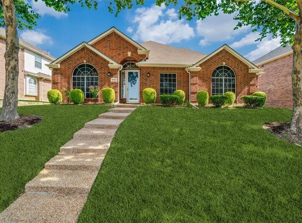 1827 Timber Ridge Drive, Frisco, TX 75036