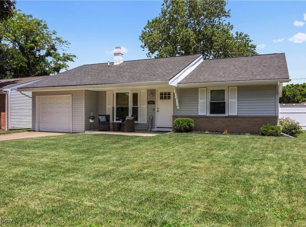 1921 Adrian Circle, Sandusky, OH 44870