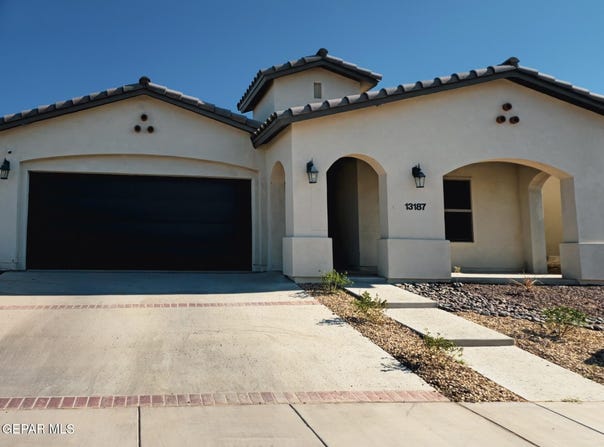 13187 BORWICK Road, El Paso, TX 79928