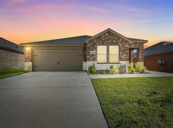 2805 Clover Drive, Sherman, TX 75092