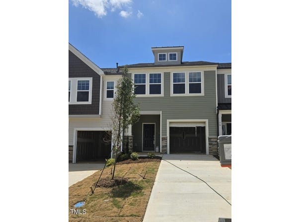 40 Honeydew Way, Clayton, NC 27520