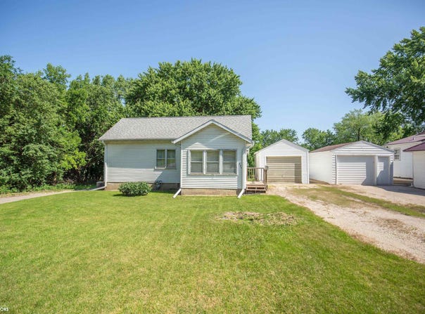 720 W State Street, Algona, IA 50511