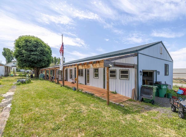 225 E 5TH Ave, Spangle, WA 99031