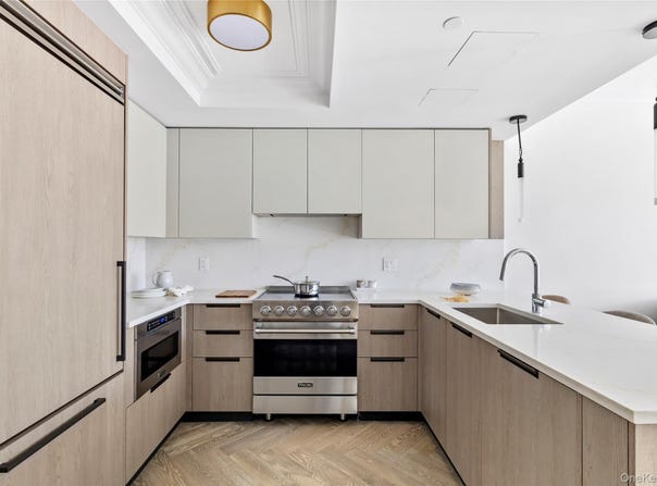 78-29 Austin Street, Forest Hills, NY 11375