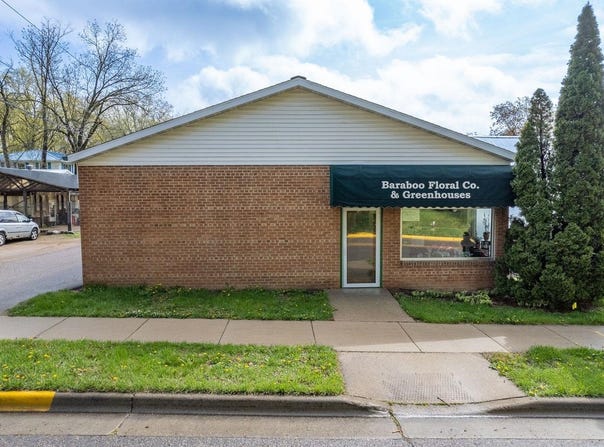 1406 East Street, Baraboo, WI 53913