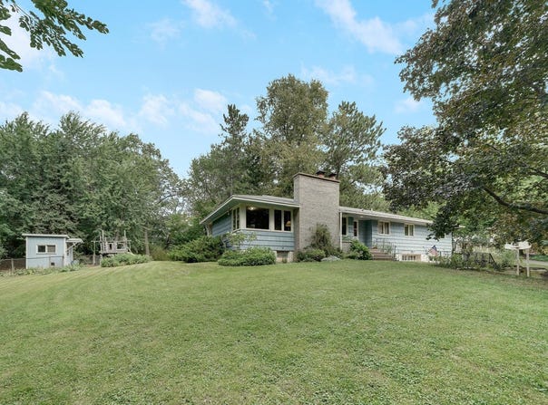 14616 Wildcrest Road, Minnetonka, MN 55345