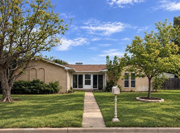 3001 S Murco Drive, Mineral Wells, TX 76067