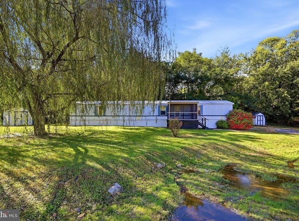164 JIMSTOWN Road, BERKELEY SPRINGS, WV 25411