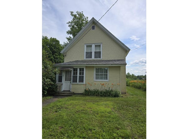 36 Henderson Street, Brownville, ME 04414