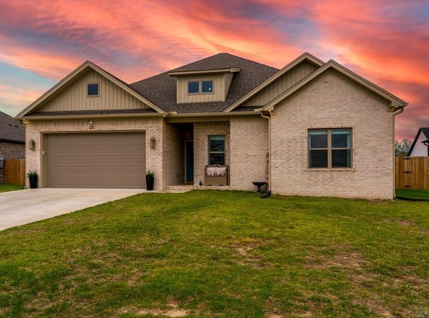 25 Dandelion, Greenbrier, AR 72058