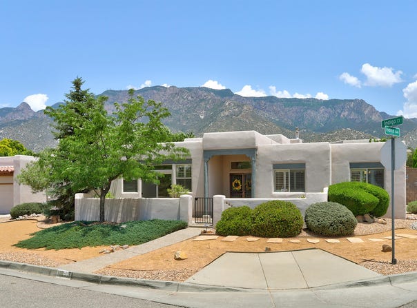 8217 INDIGO Court NE, Albuquerque, NM 87122