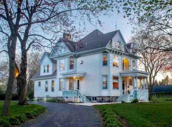 101 James St, Wales, WI 53183