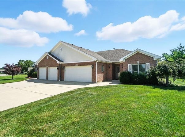 1482 Lantern Lane, Troy, OH 45373