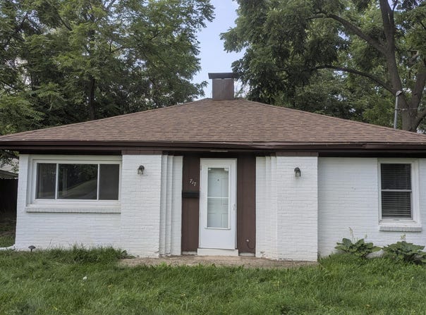 717 Royce Avenue, Kalamazoo, MI 49001