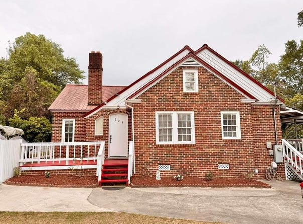321 5th Ave SW, Moultrie, GA 31768