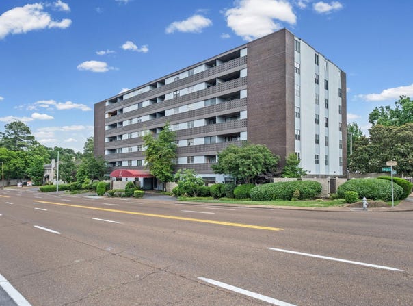 2277 UNION Ave, Memphis, TN 38104
